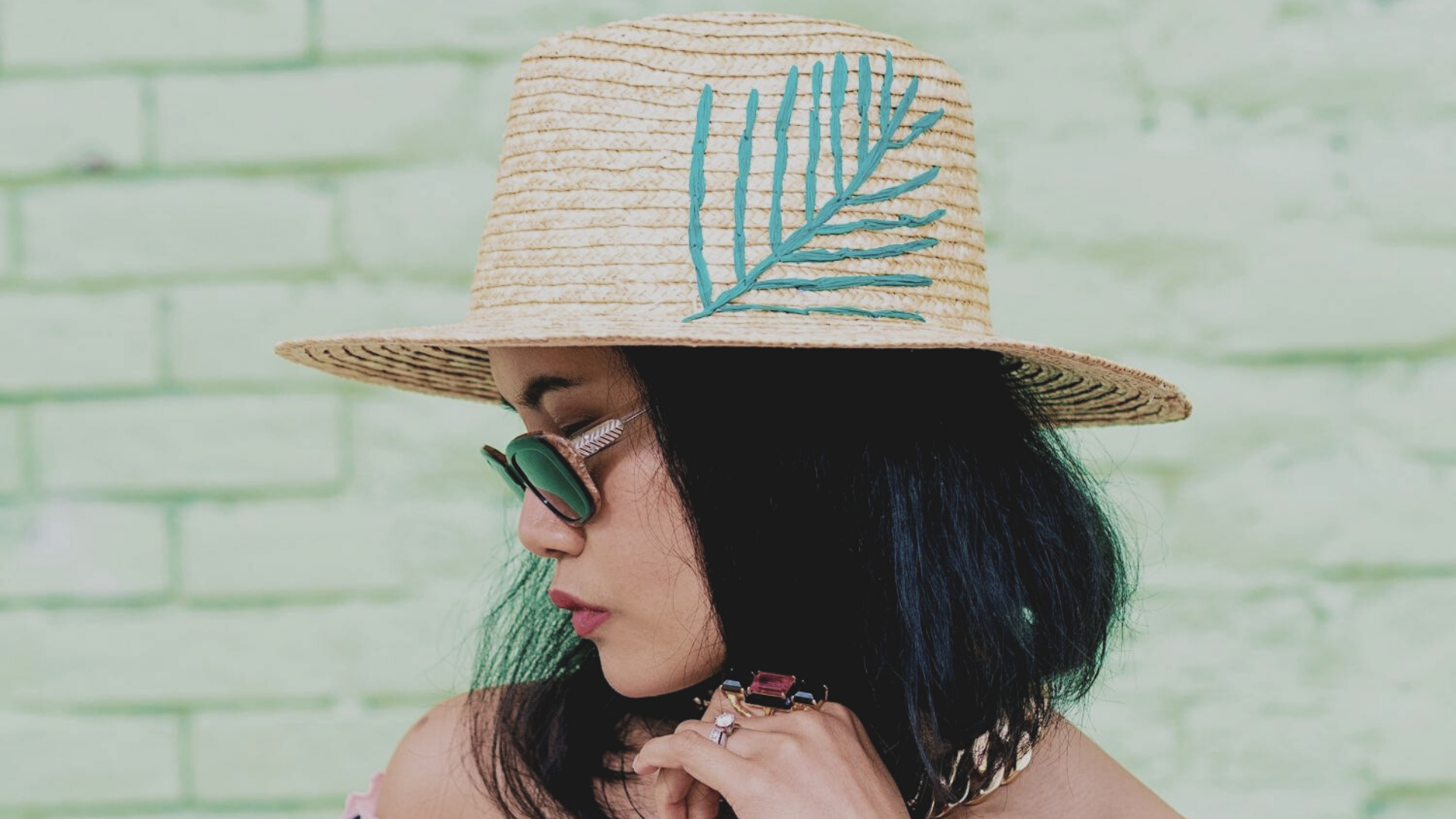 Nanphanita On A Saving Spree: Finding Summer Hats At San Diego Hat Company  & How To Style Them 